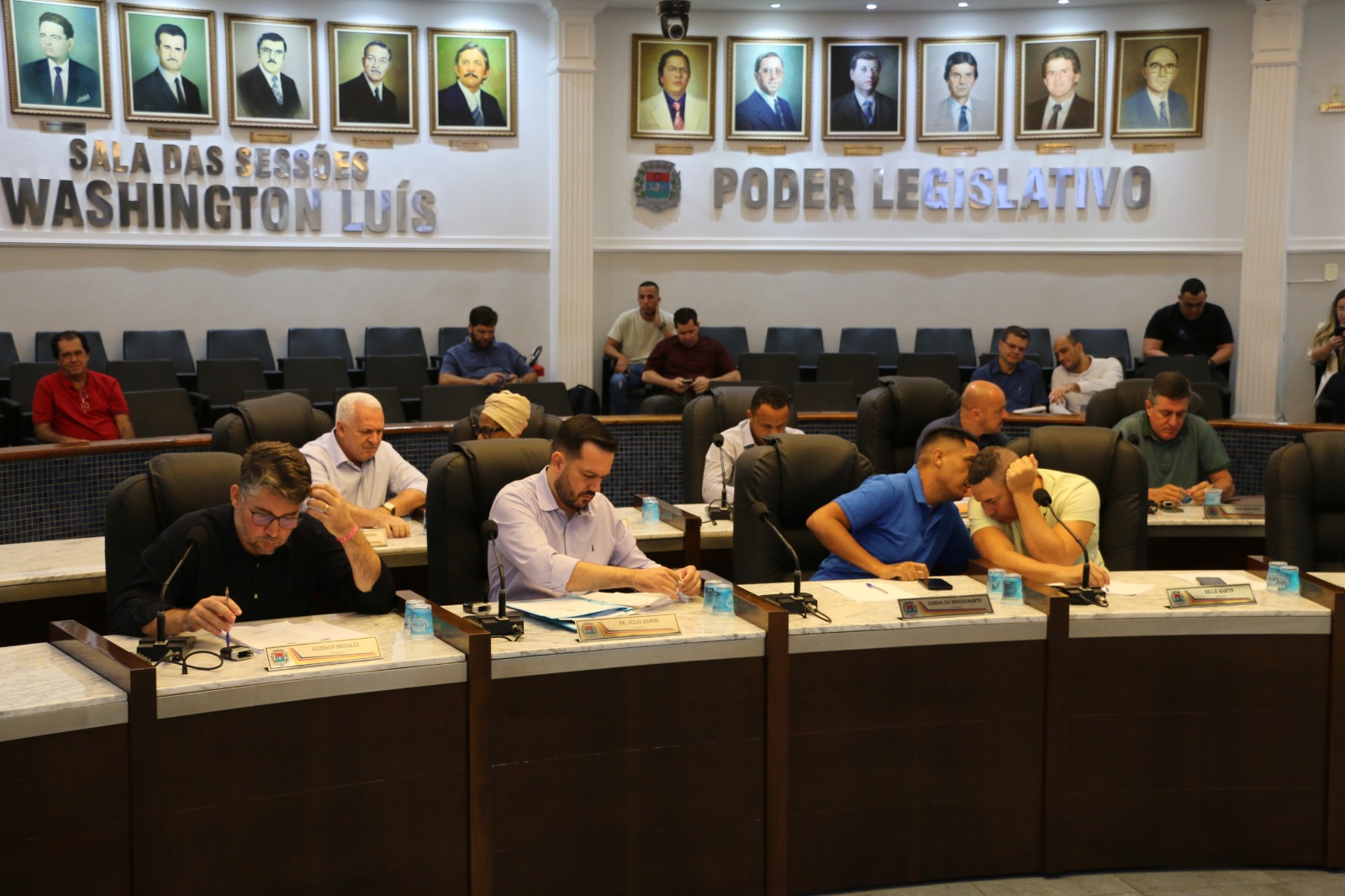   Ordem do Dia da Sessão Ordinária de 20 de maio: dois projetos serão discutidos pelos vereadores de Catanduva