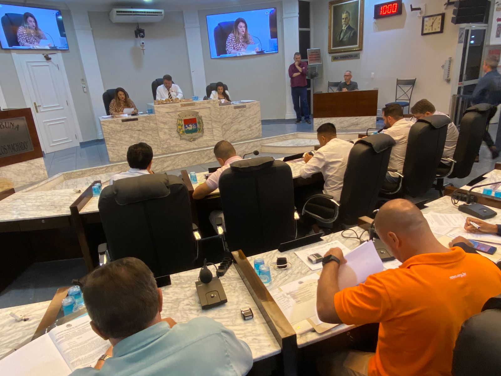 SESSÃO ORDINÁRIA DE 6 DE MAIO: Dois Projetos de Lei serão discutidos e votados pelos vereadores de Catanduva