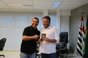 Subsecretário de Habitação Estadual, Renan da Mata visita o presidente da Câmara de Catanduva, vereador Marcos Crippa